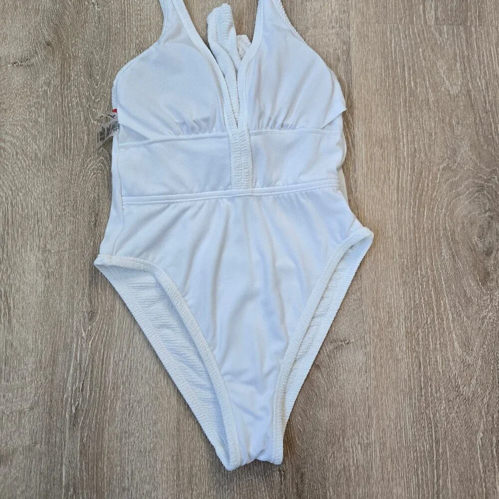 Lulus Sunny Day Babe White Halter One Piece Swimsuit Sz XS New Without Tags $59